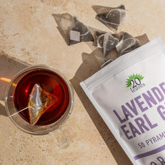 20 Leaves pyramid tea bag close-up revealing large leaves and full infusion benefit