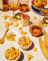 34° open bag with crisps visible, demonstrating ready-to-eat convenience