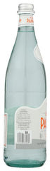 Acqua Panna bottle cap and neck detail emphasizing secure seal and freshness benefit