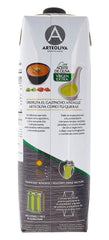 Arteoliva gazpacho pouring into glass, refreshing chilled drink ready instantly