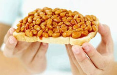 Close-up of Batchelors baked beans in tomato sauce highlighting texture and rich sauce for appetizing appeal