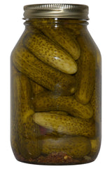 Bluebonnet Creek Farms close-up of pickle texture and garlic benefit: visible crunch and spices