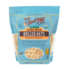 Bob's Red Mill close-up of thick oat flakes highlighting chewy texture