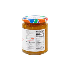 Bono spoon close-up displaying thick marmalade texture for taste clarity
