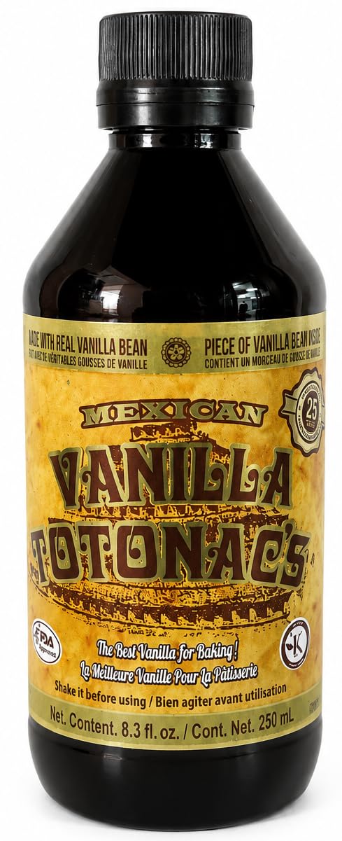 Botanas Tuky front label on 250 mL Totonac’s bottle shows authentic origin and quality
