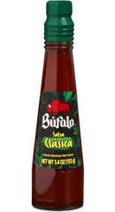 Bufalo sauce texture close-up highlighting smooth pourable consistency
