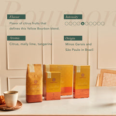 CAFÉ ORFEU pour-over brew in action illustrating bright citrus clarity