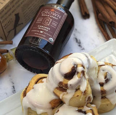 Label detail on Crown Maple bottle highlighting organic and kosher benefit