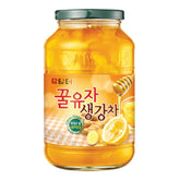 Damtuh jar front view showing yuja citron ginger preserve and honeyed color, clear labeling benefit