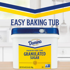Domino granular sugar texture close-up showing uniform crystals for reliable baking