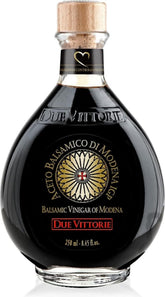 Due Vittorie front bottle showing elegant packaging and premium look