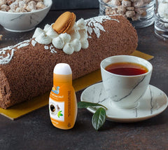 EZ-Sweetz pouring into tea demonstrating instant dissolve and taste benefit