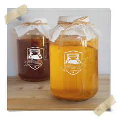 Fermentaholics tea steeping in a mesh infuser, helping precise control over brew strength