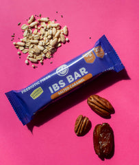 Fody bar crumble detail revealing crunchy rice and nut pieces for pleasant texture