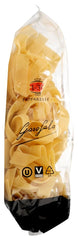 Garofalo close-up of bronze-die surface texture enhancing sauce grip