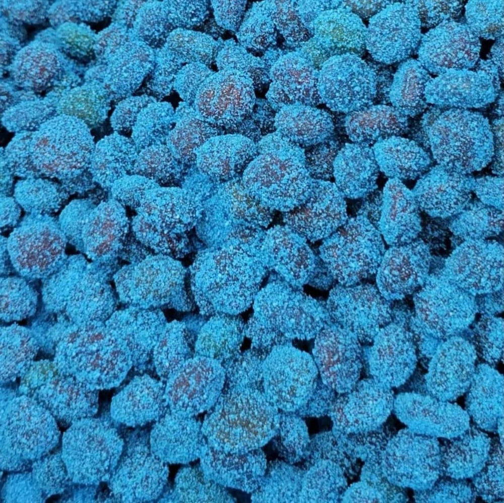 Generic brand front packaging showing bold blue raspberry flavor and viral appeal