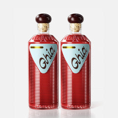 Ghia bottle front view shows packaging and bold apéritif design, ideal for mixing