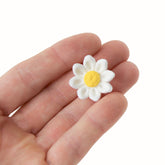 Global Sugar Art front packaging showing 36 mini edible daisies for easy decorating