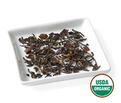 Golden Moon brewed cup with milk illustrating creamy vanilla latte alternative