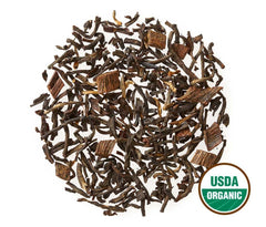 Golden Moon vanilla bean pieces detail highlighting real vanilla and rich flavor
