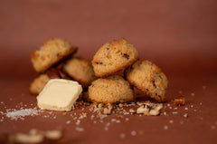 Good Dee's open packet with dry mix and pecan bits, shows ready-to-use contents