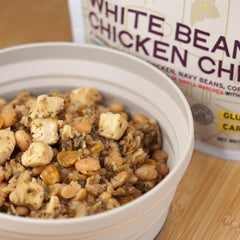 GOOD TO-GO close-up of chicken, navy beans, corn texture benefits