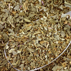 GranAroma seasoning sprinkled on pasta demonstrating enhanced flavor and finishing touch