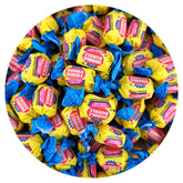 The Hampton Popcorn bubble gum front of bag showing brand and two-pound size for value