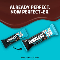 JUNKLESS cross-section of bar showing moist interior and oats