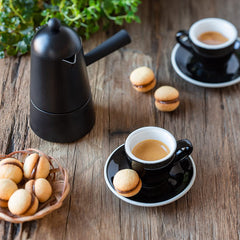 Close-up of Lavazza Qualità Oro grind and roast color showing medium roast clarity