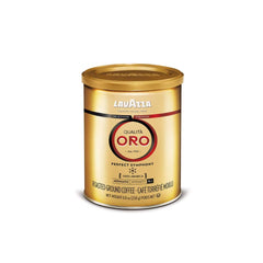 Lavazza Qualità Oro espresso shot pouring, showcasing crema benefit