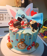 LaVenty front packaging showing complete Alice cake decoration kit benefits quick setup
