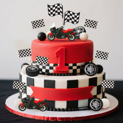 LaVenty checkered flags and balls arranged on fondant offering instant racing look benefit