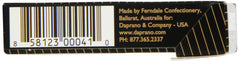 LICORETTE hand holding a single box to show pocket-sized convenience