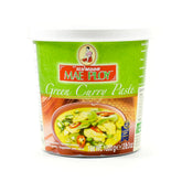Mae Ploy front packaging 1kg tub showing brand and size, conveys pantry-ready convenience