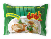 MAMA front packaging showing ten clear-soup flat noodle packets and convenience