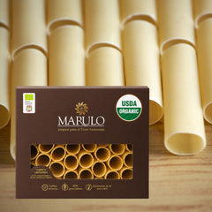 MARULO bronze-die texture close-up showing porous surface for better sauce adhesion