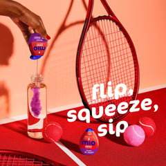 Mio Acai Berry being squeezed into water demonstrating quick mixing benefit