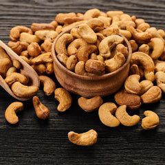 Naturalee cashew kernel close-up highlighting roasted texture and rich flavor
