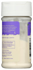 Nunaturals scoop measuring tiny pinch from jar for precise sweetness control