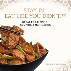 close-up of P.F. Chang's label highlighting ingredients and no artificial flavors benefit