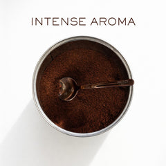 Prendi Il caffe moka pot brewing to show convenient home espresso use