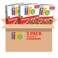 Quaker Life cereal close-up of multigrain flakes for crunchy texture benefit