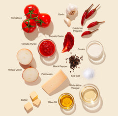 Sauz jar opened revealing vibrant sauce and freshness benefit