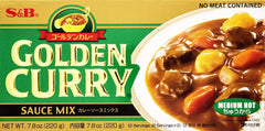 S&B front packaging showing five medium hot 7.8-ounce curry mix packets and clear labeling