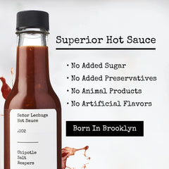 Señor Lechuga sauce pouring to show texture and vibrant color benefit