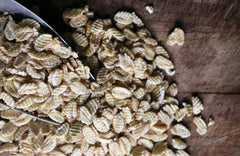 Shiloh Farms close-up of rolled kamut flakes texture for cooking
