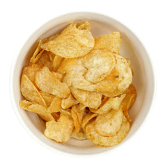 THE HAMPTON CANDY COMPANY close-up of chip texture highlighting kettle-cooked crunch