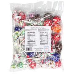 THE HAMPTON CANDY COMPANY close-up Tootsie Pop center highlighting chocolate filling