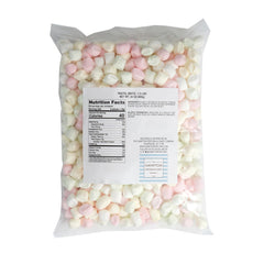 THE HAMPTON CANDY COMPANY close-up of soft mint texture highlighting creamy mouthfeel